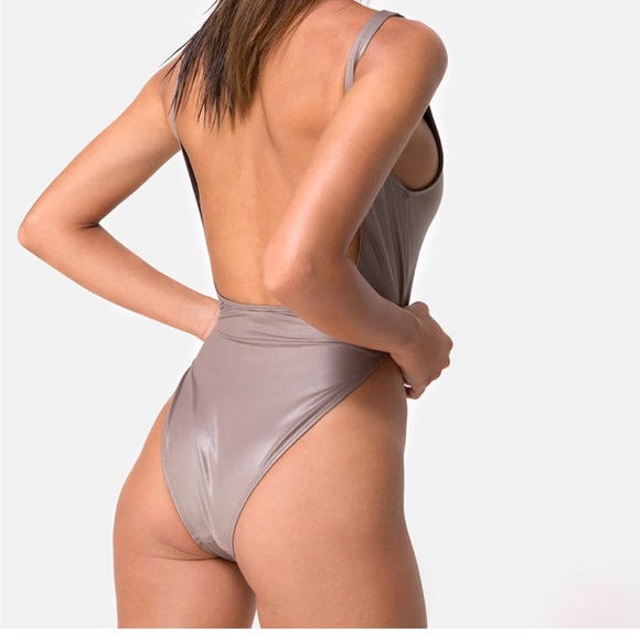 NWT POLARIS BACKLESS SWIMSUIT IN COCO - Picture 3 of 7